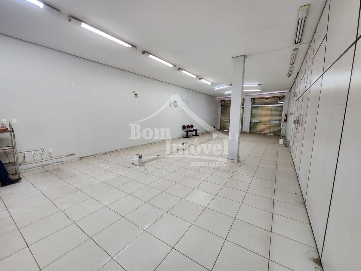 Andar, Centro, 0 Quarto, 0 Vaga