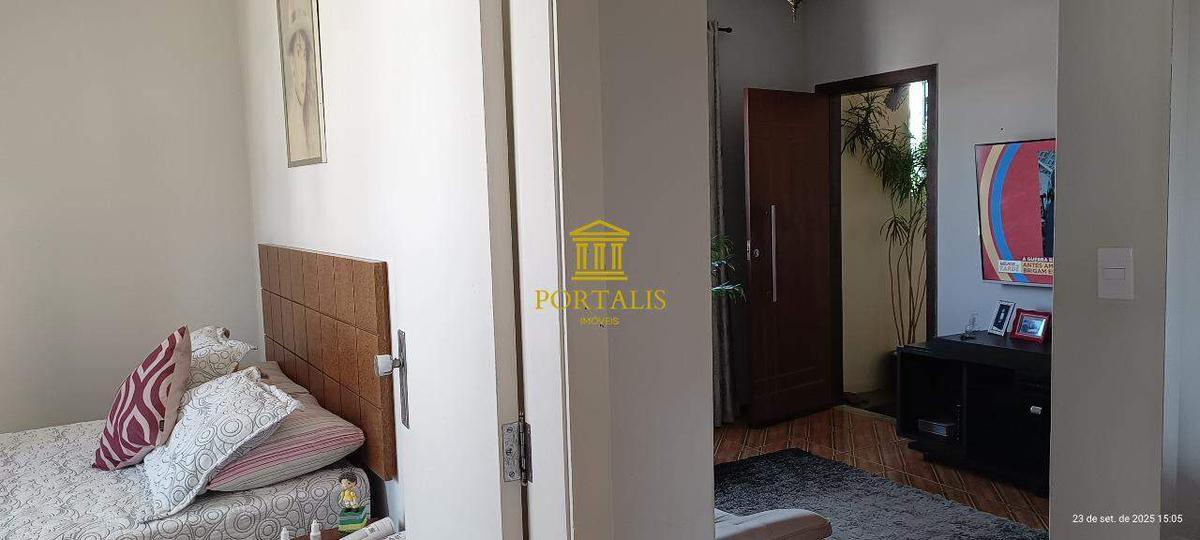 Apartamento, Sagrada Família, 2 Quartos, 1 Vaga