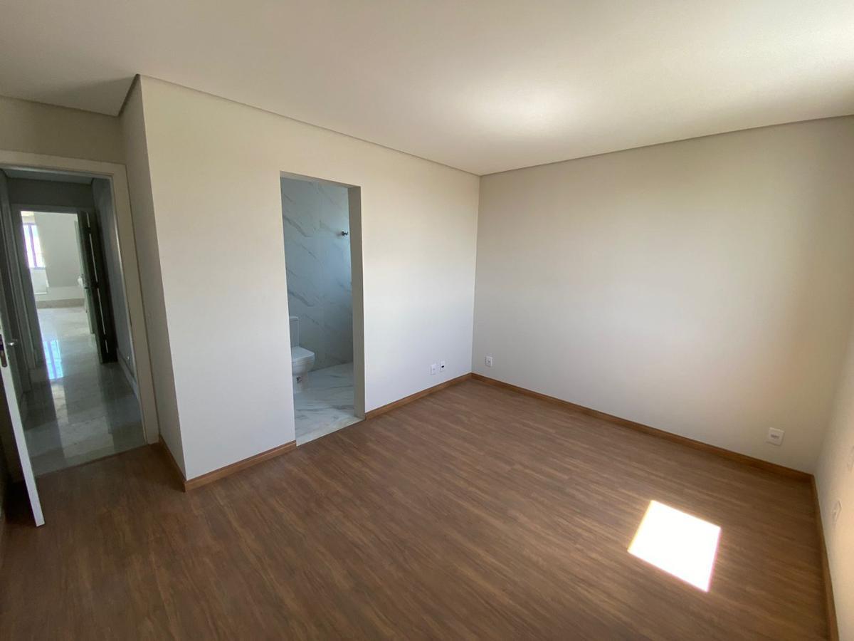 Cobertura, Colégio Batista, 4 Quartos, 3 Vagas, 2 Suítes