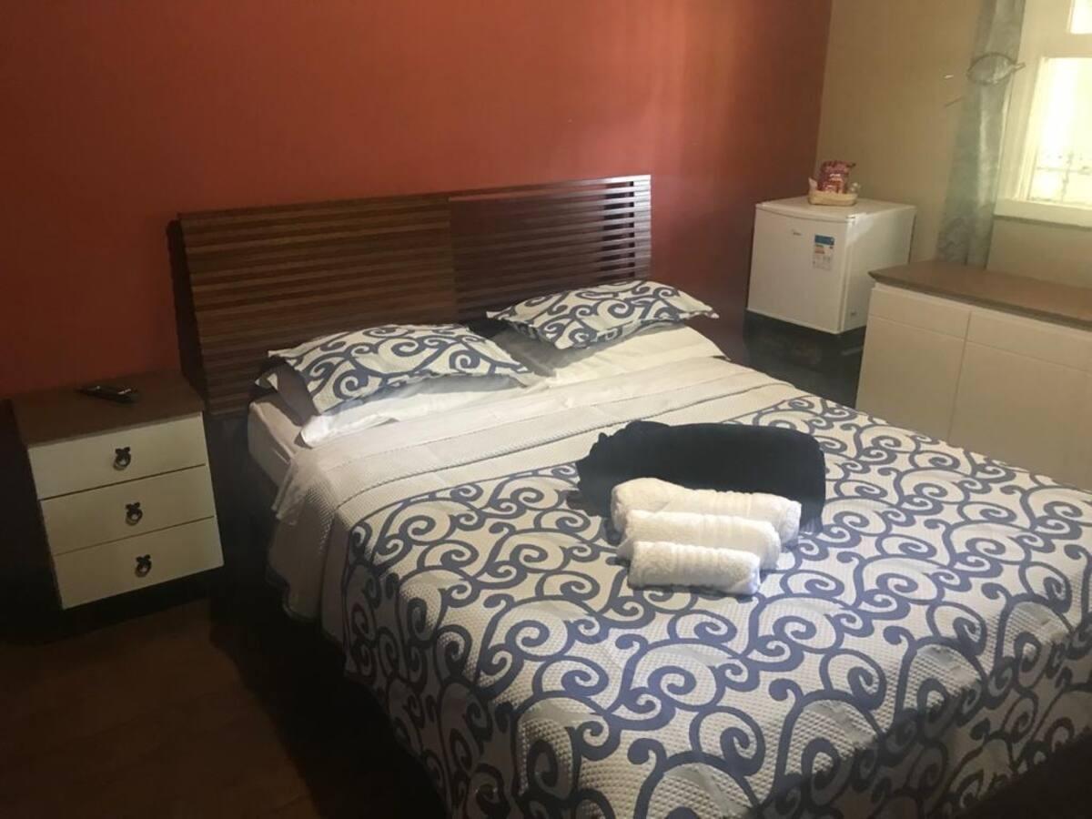 Casa, Caiapós, 5 Quartos, 10 Vagas, 5 Suítes