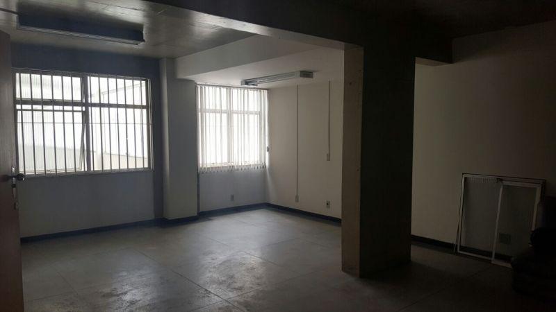 Sala, Centro, 0 Quarto, 0 Vaga