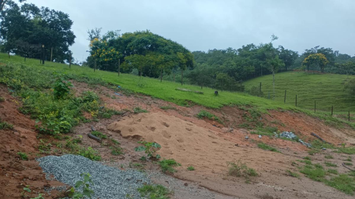 Fazenda, Centro, 3 Quartos, 100 Vagas