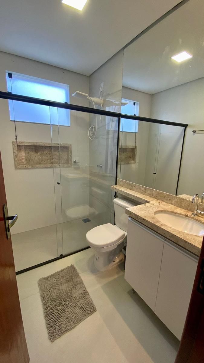 Casa, Bom Retiro, 4 Quartos, 2 Vagas, 1 Suíte