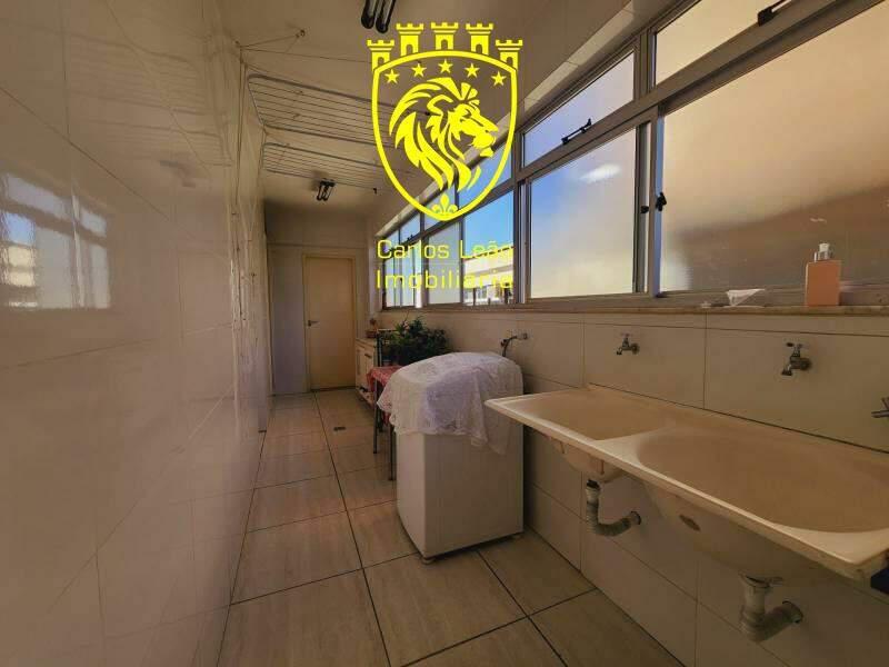 Apartamento, Funcionários, 4 Quartos, 2 Vagas, 1 Suíte