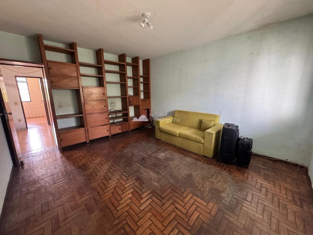 Casa, Santa Branca, 3 Quartos, 4 Vagas, 1 Suíte