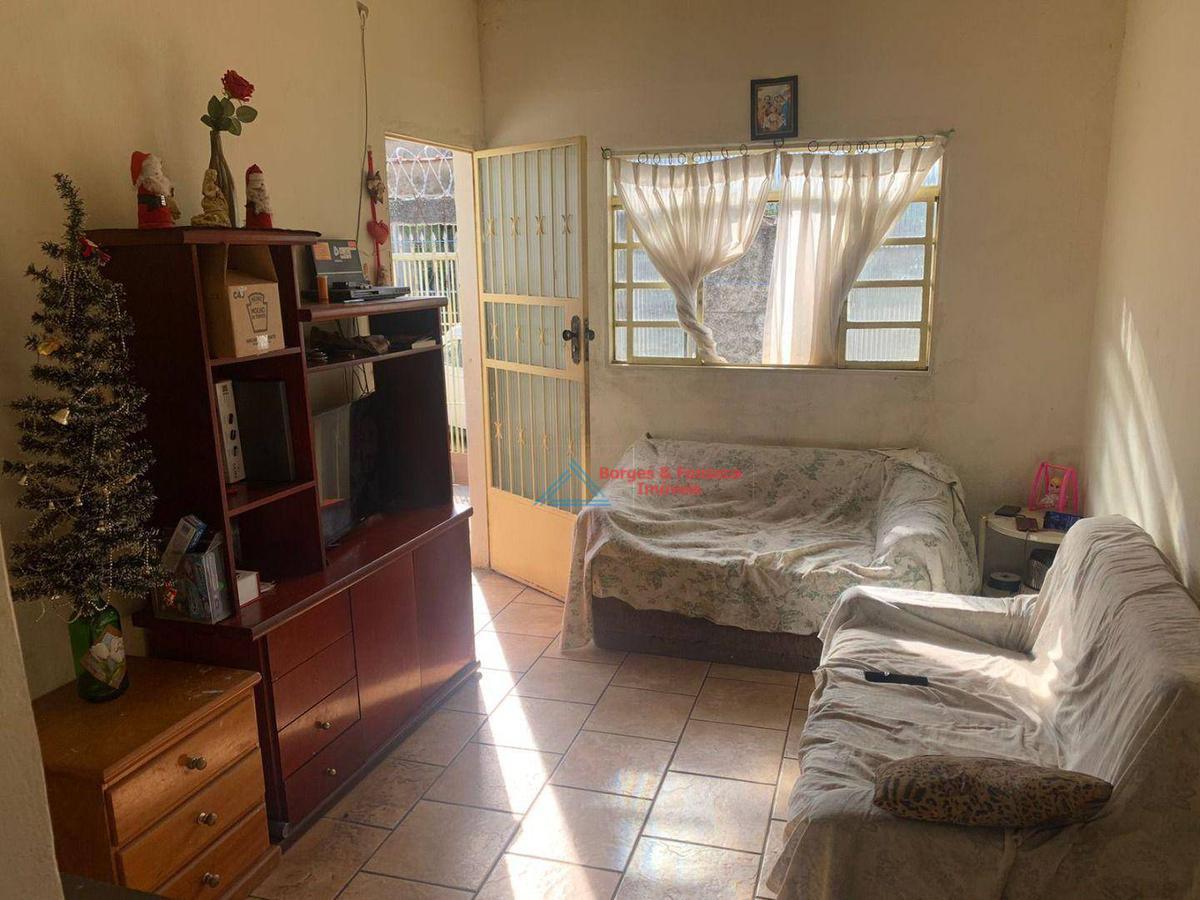 Casa, Conjunto Habitacional Sion, 3 Quartos, 3 Vagas