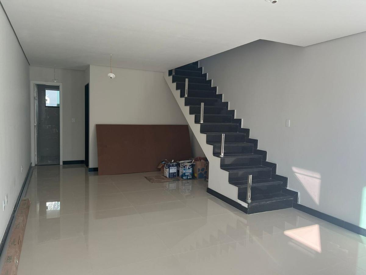 Casa, Planalto, 3 Quartos, 2 Vagas, 1 Suíte