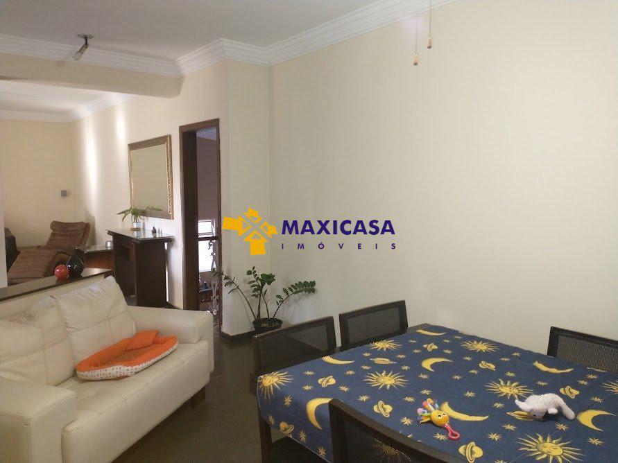 Casa, São José, 4 Quartos, 4 Vagas, 2 Suítes