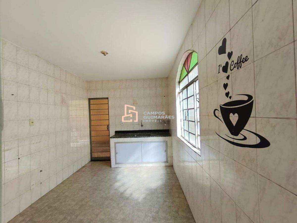 Casa, Átila de Paiva, 3 Quartos, 2 Vagas, 1 Suíte