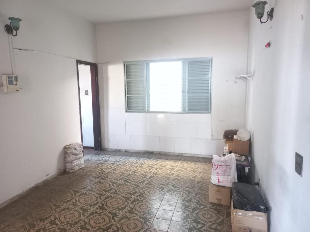 Lote, Planalto, 3 Quartos, 3 Vagas, 1 Suíte