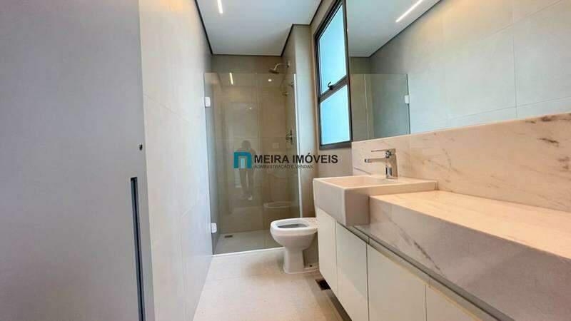 Apartamento, Funcionários, 2 Quartos, 2 Vagas, 1 Suíte