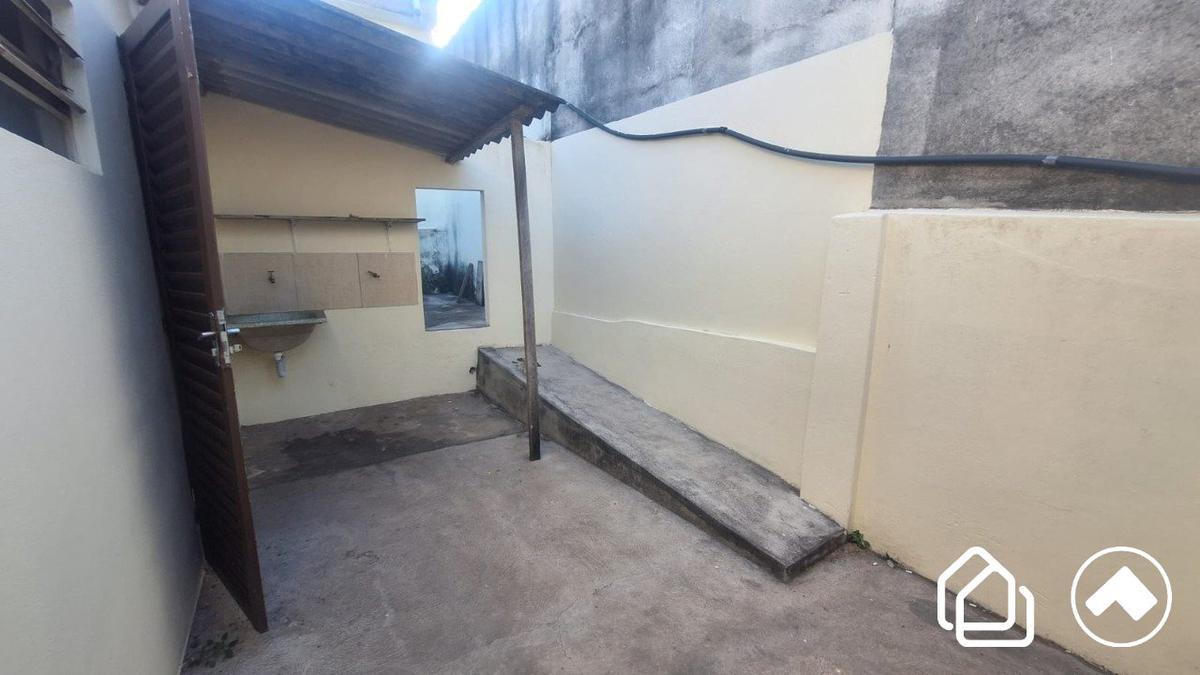 Galpão, Ressaca, 1 Quarto