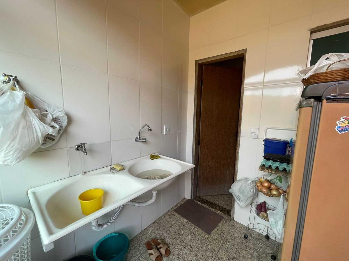 Casa, Santa Terezinha, 4 Quartos, 4 Vagas, 1 Suíte