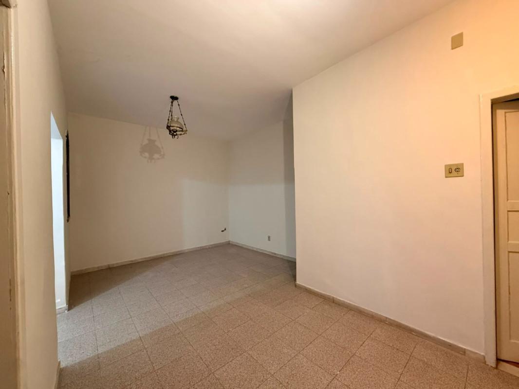 Casa, Sagrada Família, 2 Quartos, 3 Vagas, 1 Suíte
