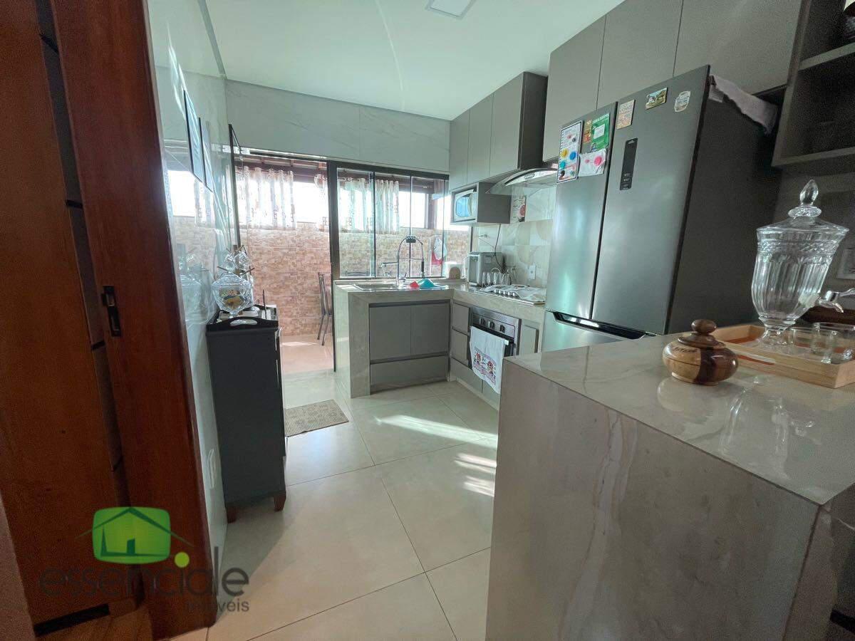 Casa, Conjunto Água Branca, 3 Quartos, 2 Vagas, 1 Suíte