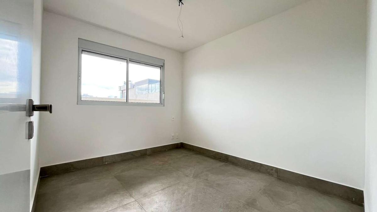Cobertura, Castelo, 5 Quartos, 2 Vagas, 3 Suítes
