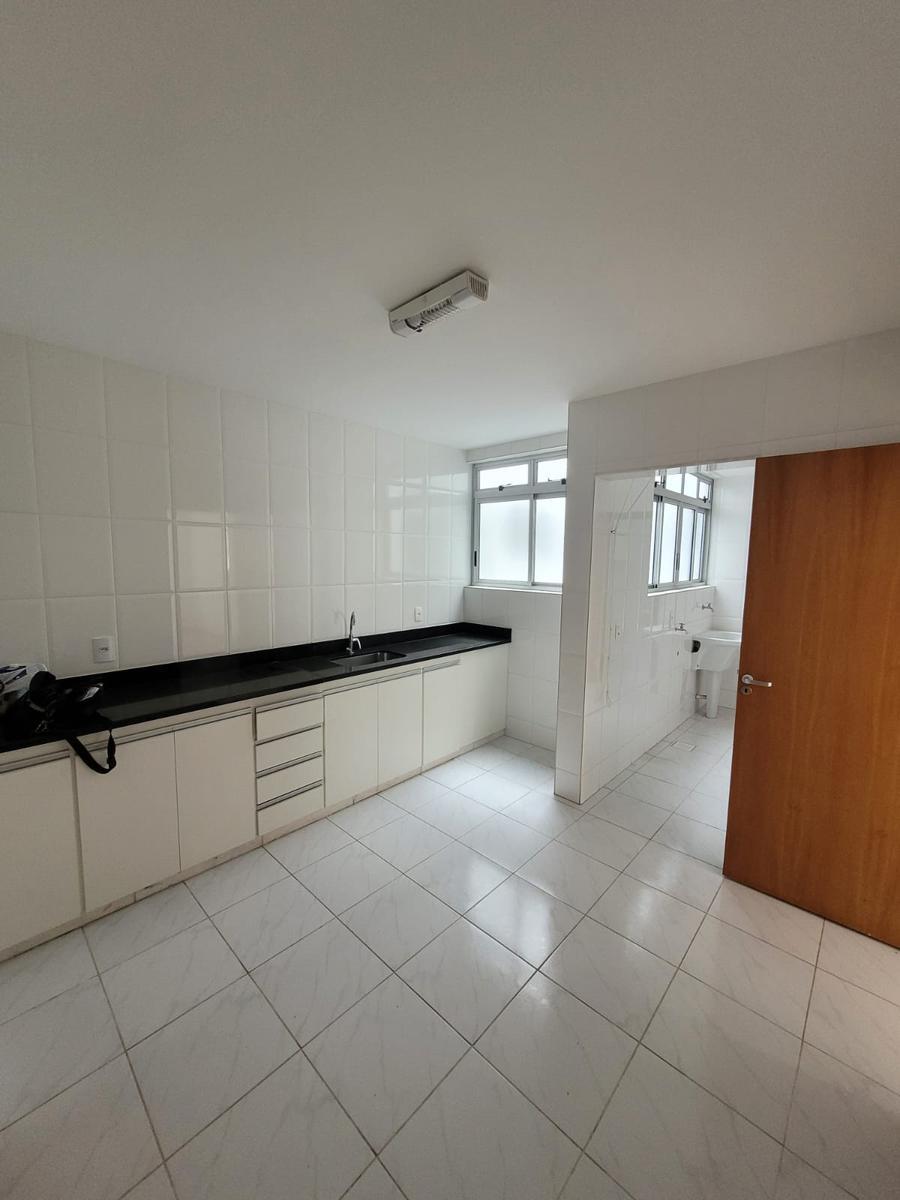 Apartamento, Alto Barroca, 4 Quartos, 3 Vagas, 1 Suíte