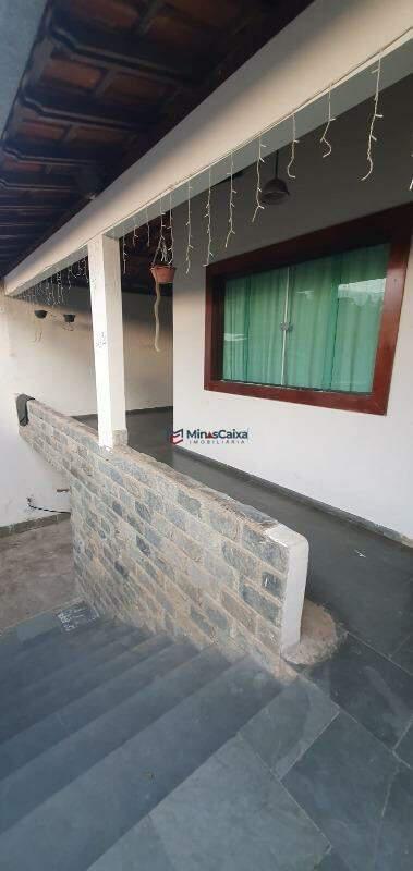 Casa, Santa Maria, 4 Quartos, 3 Vagas, 3 Suítes