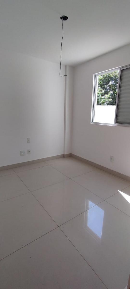 Apartamento, Serrano, 3 Quartos, 2 Vagas, 1 Suíte