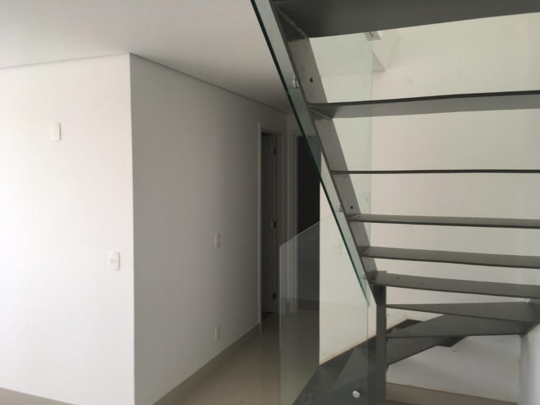 Cobertura, Prado, 2 Quartos, 3 Vagas, 1 Suíte