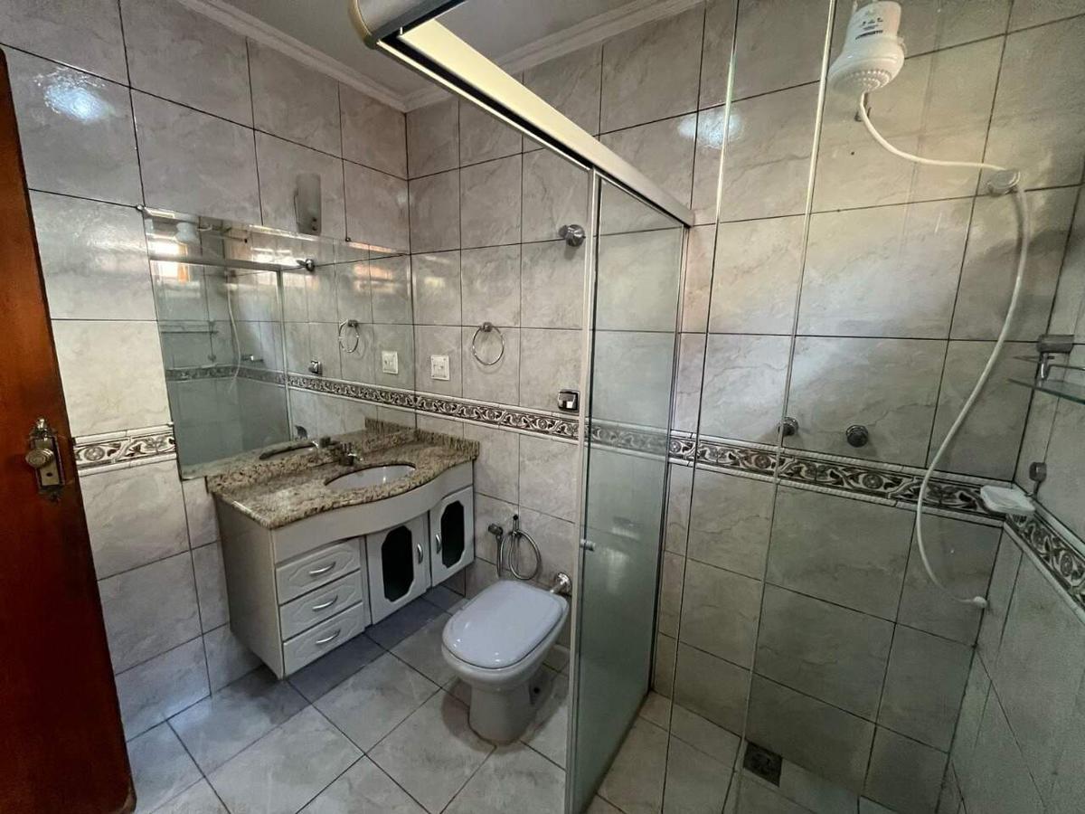 Casa, Buritis, 3 Quartos, 2 Vagas, 1 Suíte