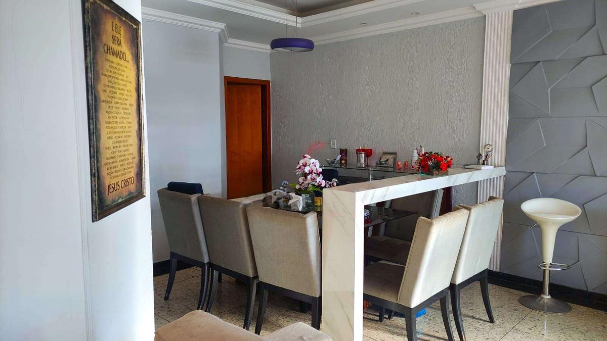 Casa, Serrano, 3 Quartos, 2 Vagas, 1 Suíte