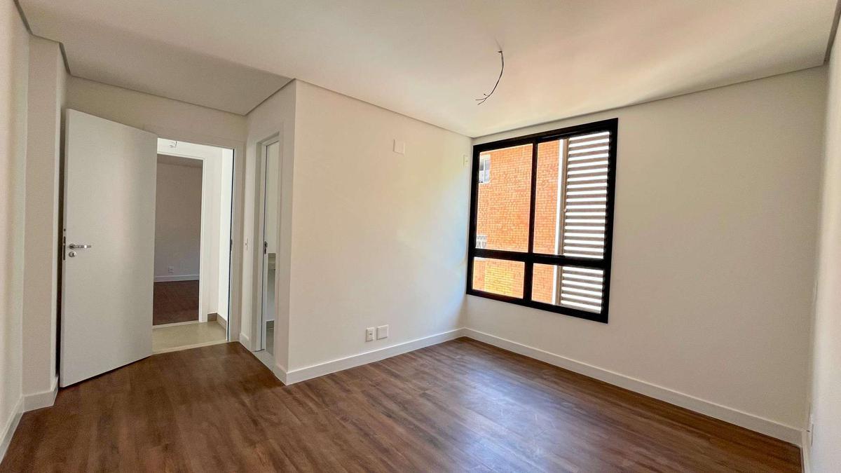 Apartamento, Serra, 2 Quartos, 2 Vagas, 2 Suítes