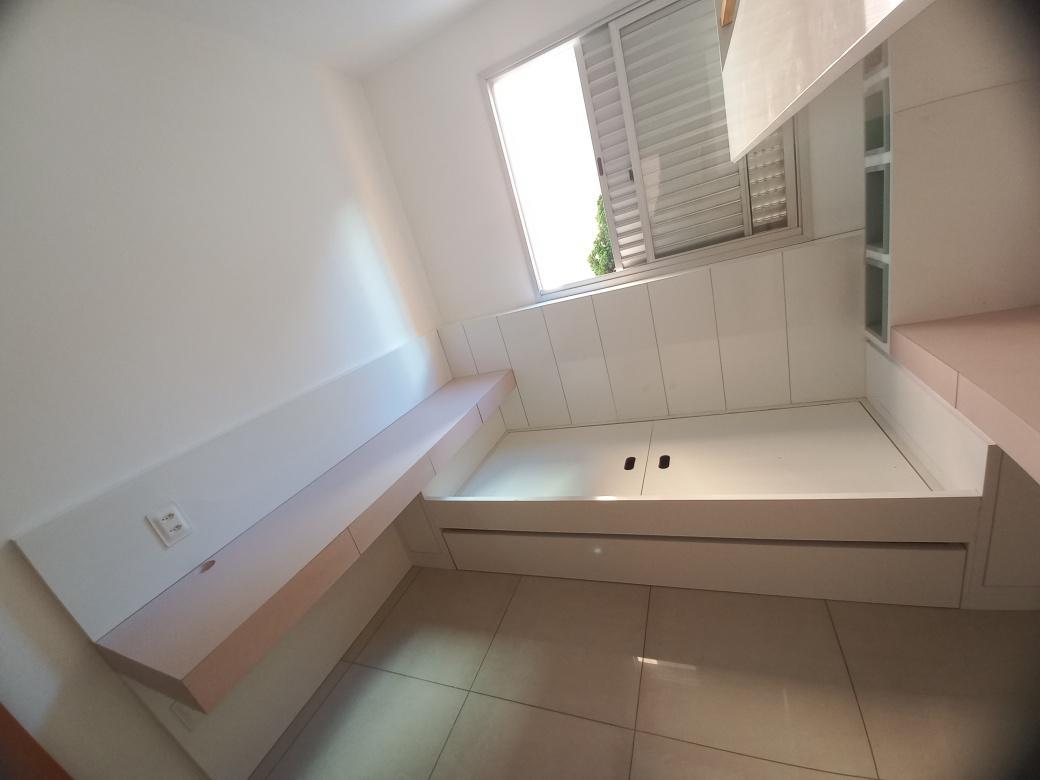 Apartamento, Lourdes, 2 Quartos, 2 Vagas, 1 Suíte