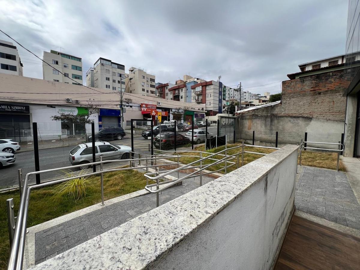 Andar, Castelo, 0 Quarto, 0 Vaga