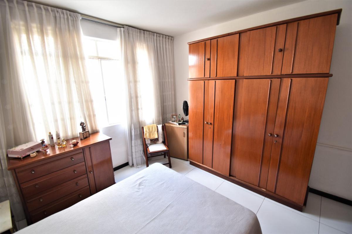 Casa, Itapoã, 3 Quartos, 2 Vagas, 1 Suíte