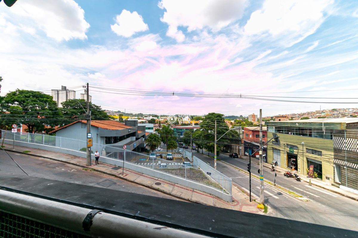 Galpão, Cinquentenário, 0 Quarto, 12 Vagas