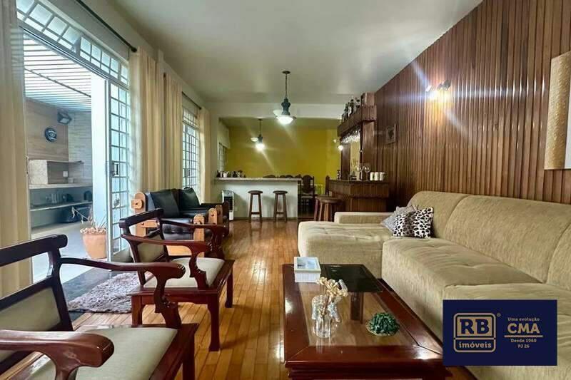 Casa, Serra, 4 Quartos, 4 Vagas, 1 Suíte