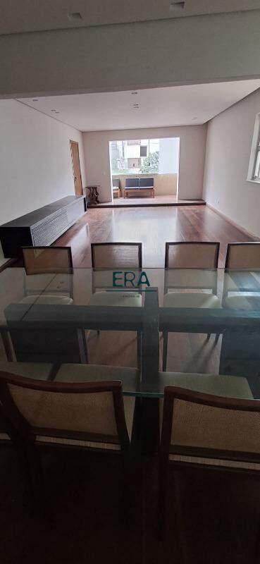 Apartamento, Funcionários, 4 Quartos, 2 Vagas, 1 Suíte