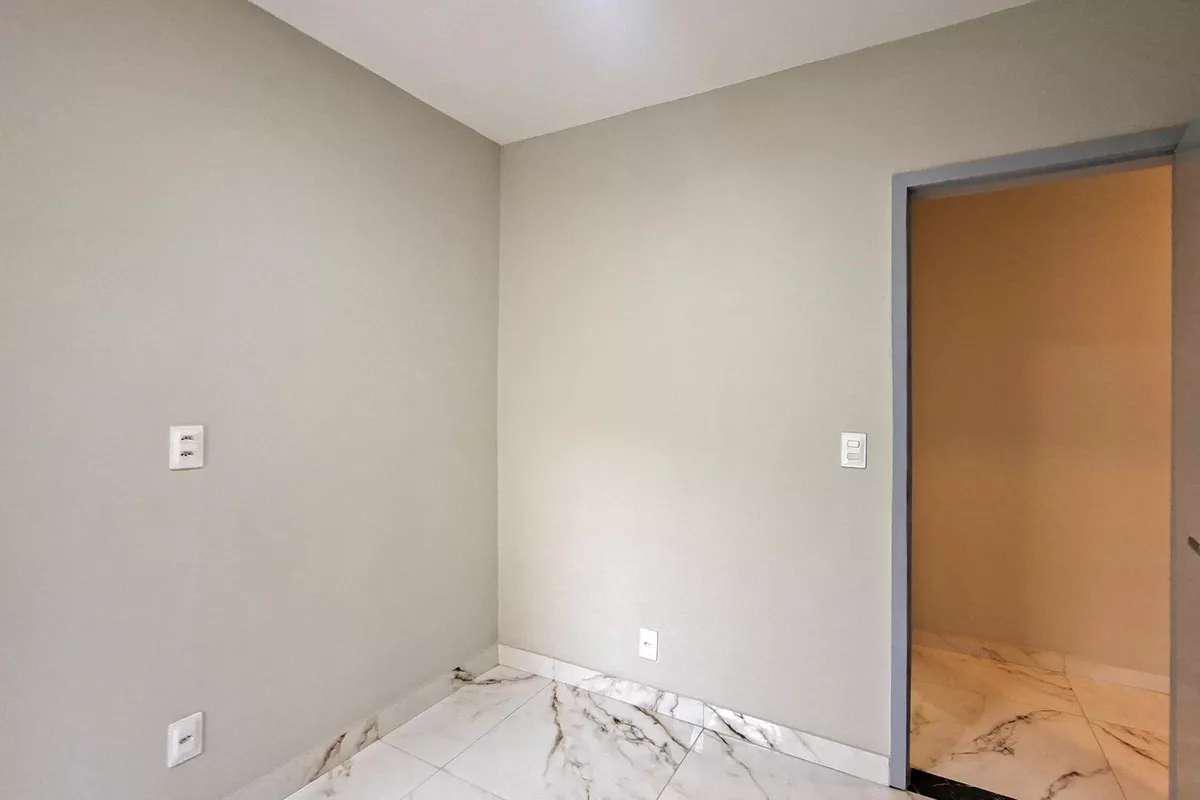 Apartamento, São Pedro, 4 Quartos, 1 Vaga, 2 Suítes