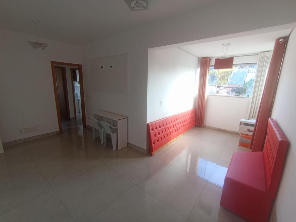 Apartamento, Cachoeirinha, 3 Quartos, 2 Vagas, 1 Suíte