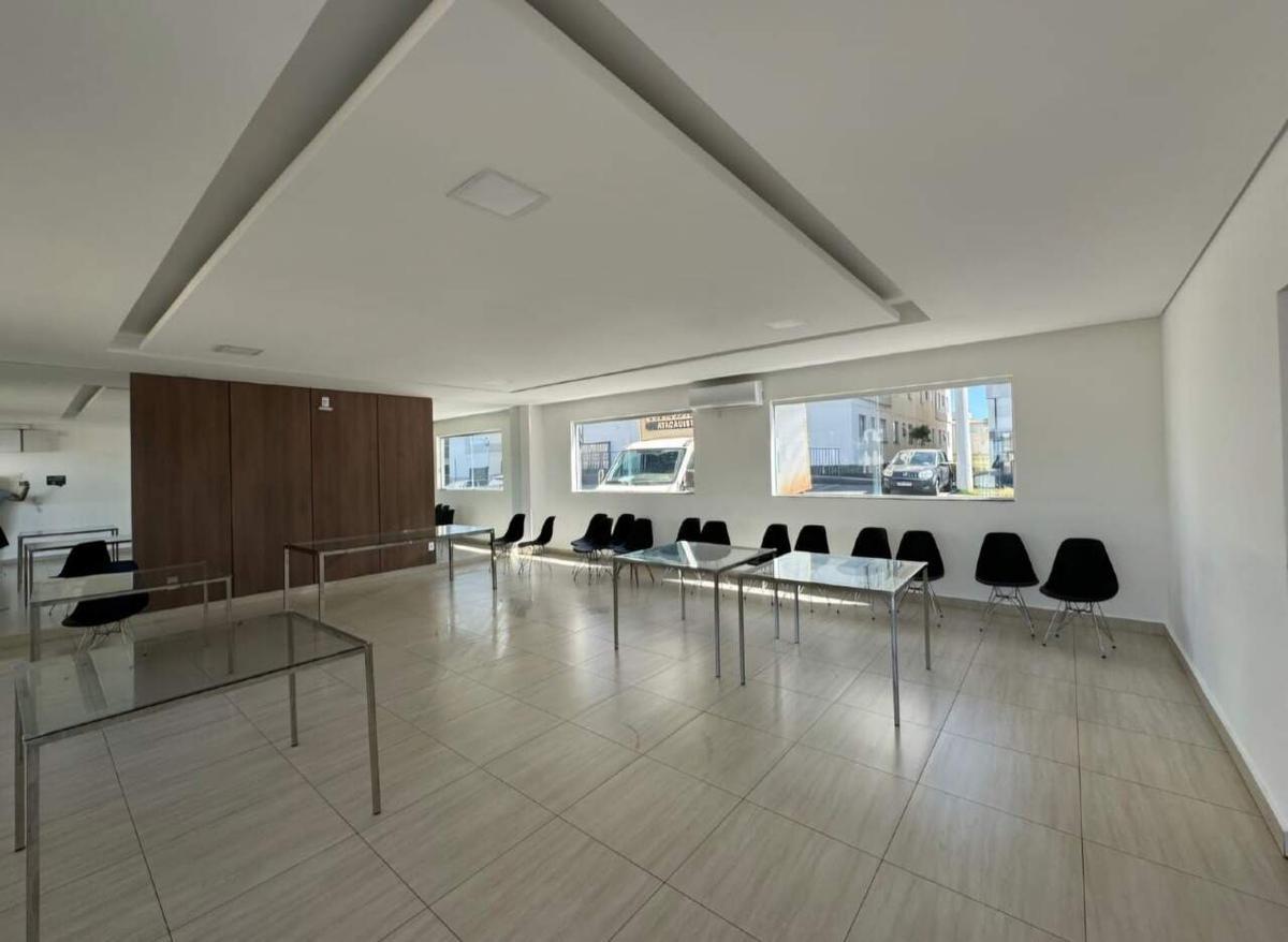 Apartamento, Três Barras, 2 Quartos, 1 Vaga