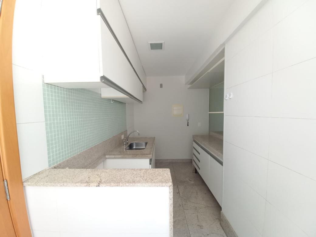 Apartamento, Funcionários, 2 Quartos, 2 Vagas, 1 Suíte