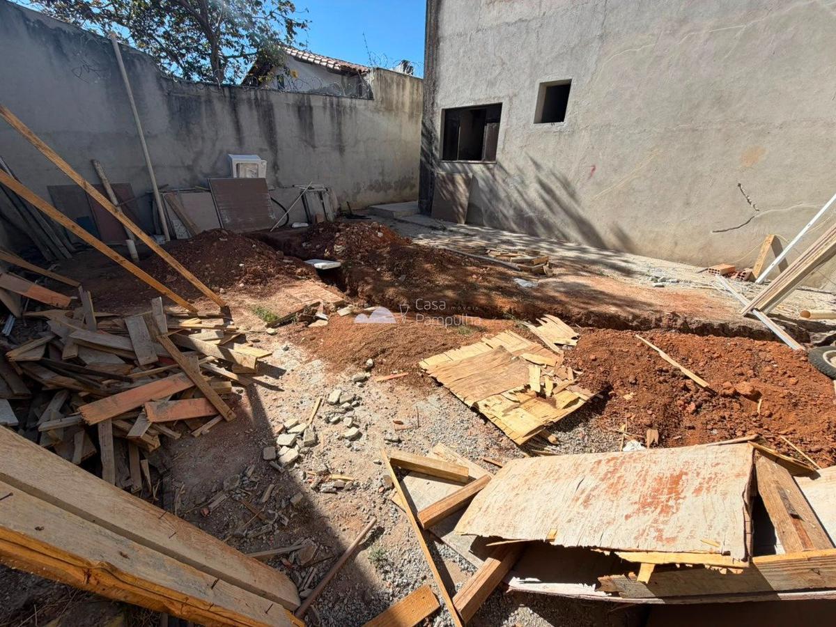 Casa, Planalto, 4 Quartos, 3 Vagas, 4 Suítes