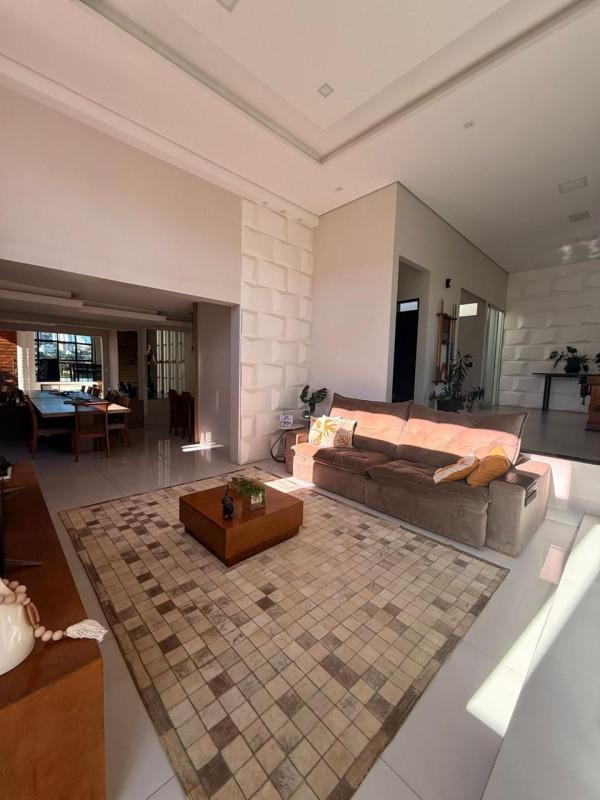 Casa, Campos Elíseos, 3 Quartos, 4 Vagas, 1 Suíte