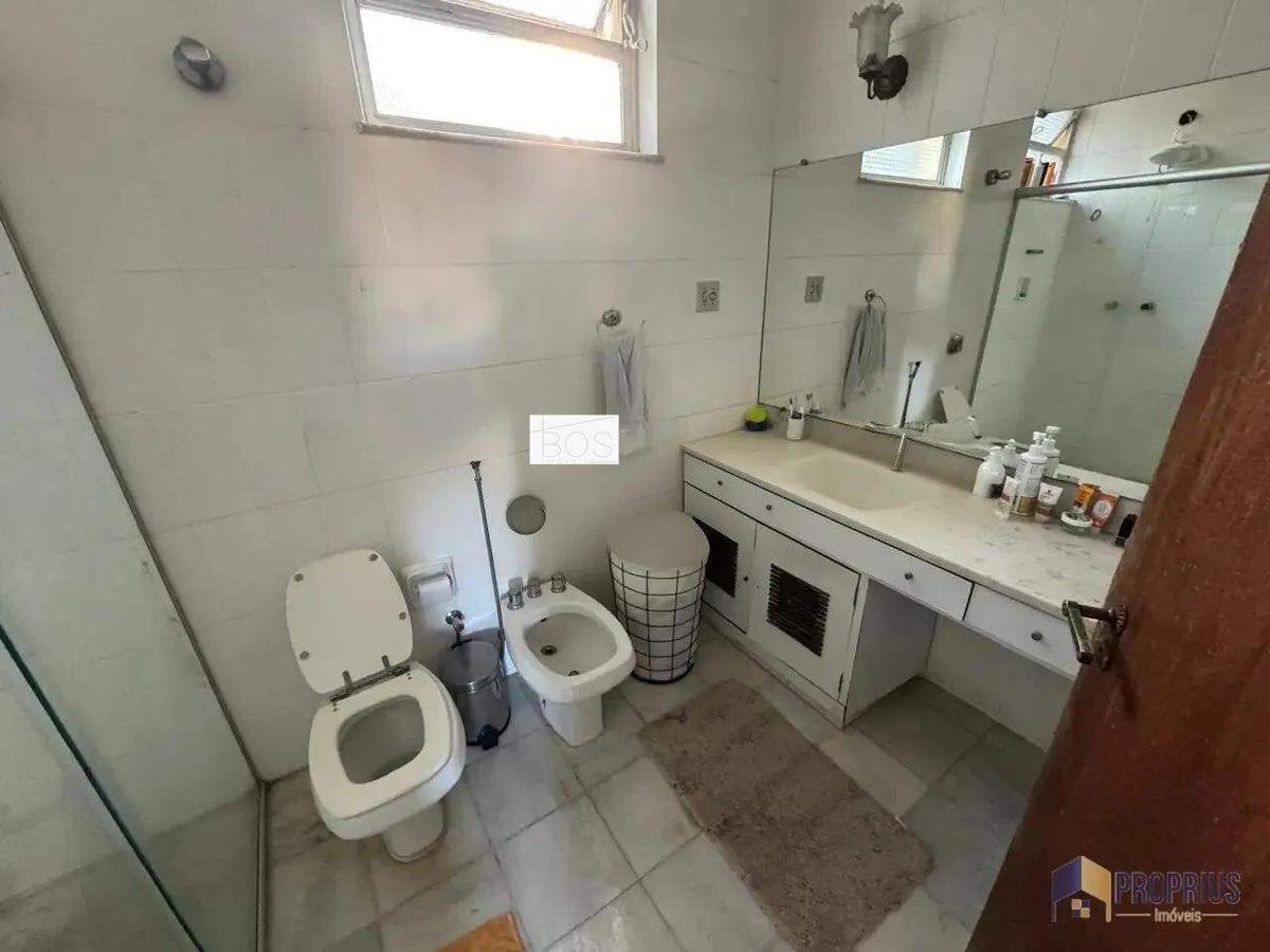 Casa, Cidade Jardim, 5 Quartos, 2 Vagas, 1 Suíte
