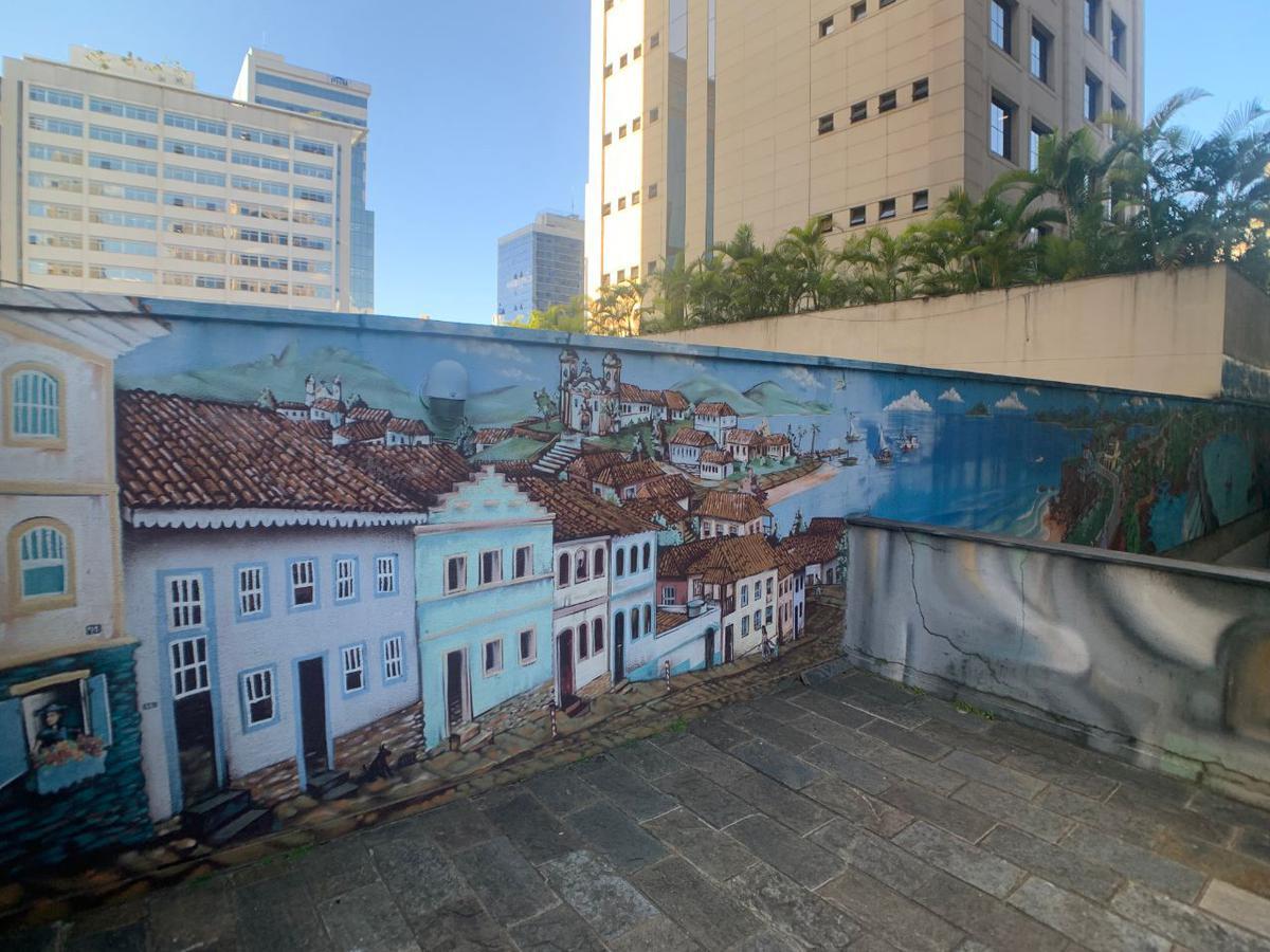 Andar, Funcionários, 2 Vagas