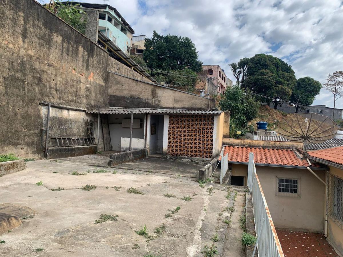 Casa, São Cristóvão, 4 Quartos, 2 Vagas, 1 Suíte