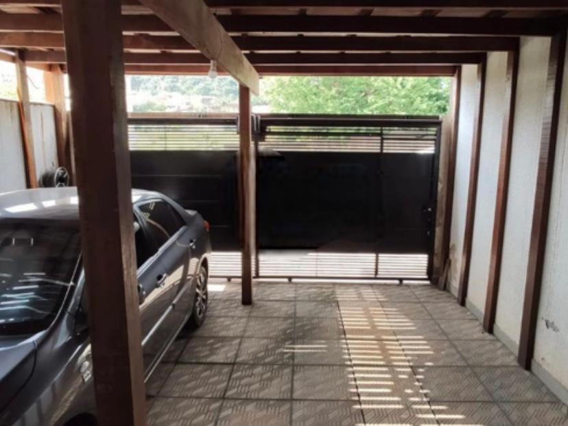 Casa, Masterville, 2 Quartos, 2 Vagas, 1 Suíte