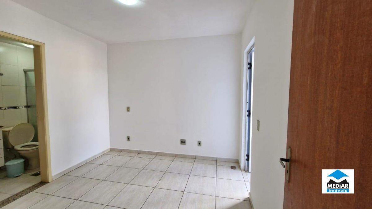 Apartamento, Sagrada Família, 3 Quartos, 1 Vaga, 1 Suíte