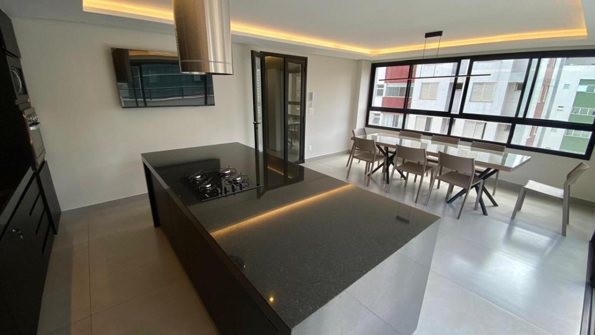 Apartamento, Funcionários, 3 Quartos, 3 Vagas, 3 Suítes