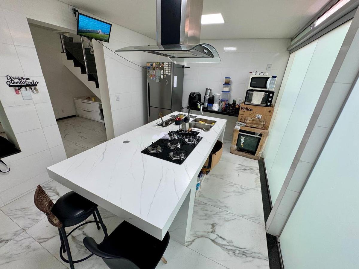 Casa, Santa Branca, 3 Quartos, 1 Vaga, 2 Suítes