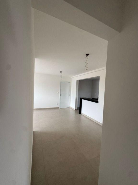 Apartamento, Vila Nova Vista, 3 Quartos, 2 Vagas, 1 Suíte
