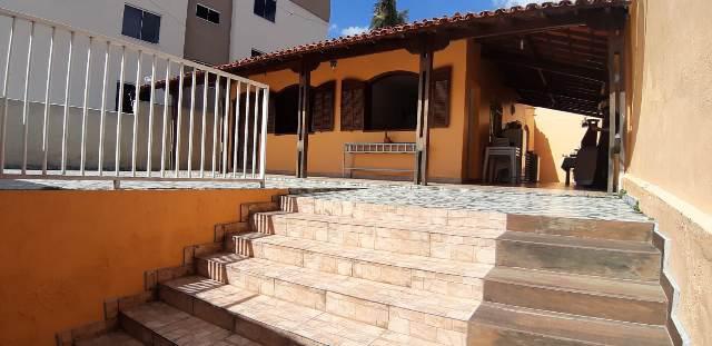 Casa, Arvoredo, 3 Quartos, 2 Vagas