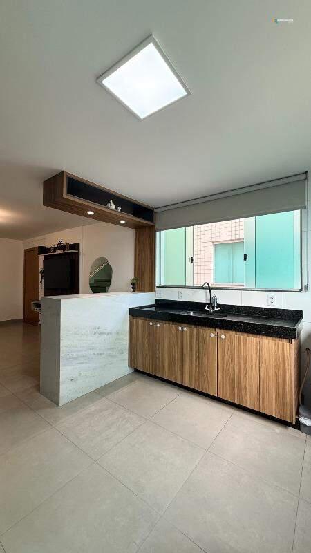 Cobertura, Novo Centro, 2 Quartos, 2 Vagas, 1 Suíte