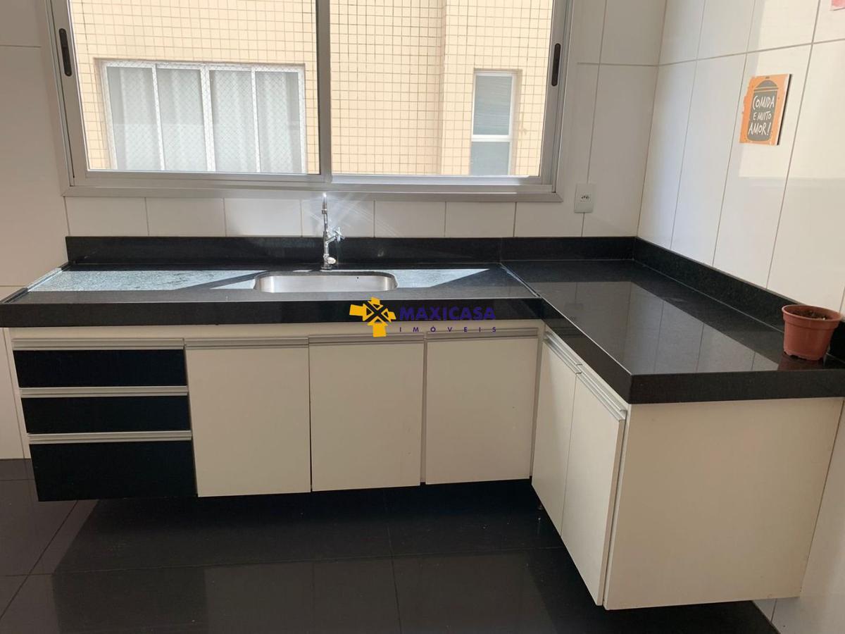 Apartamento, São José, 4 Quartos, 0 Vaga, 1 Suíte